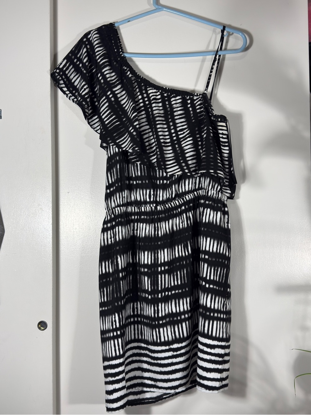 Express Black and White One-Shoulder Ruffle Dress